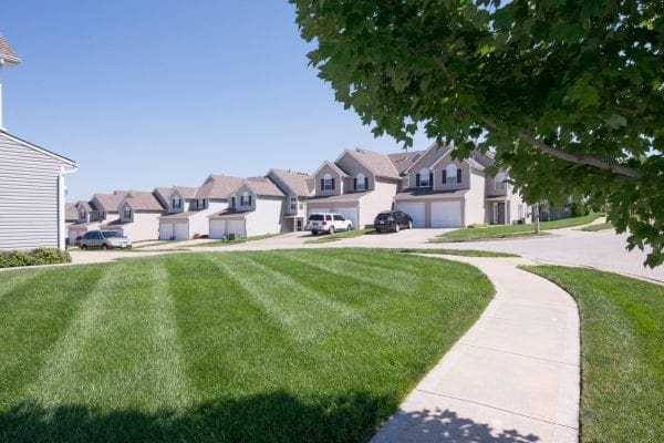 Hunt Midwest Multifamily Development - Maintenance Provided Townhomes