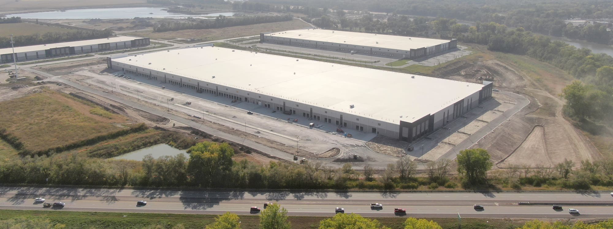 Heartland Logistics Park Building III - 323,851 SF of industrial space available for lease in Shawnee, Kansas