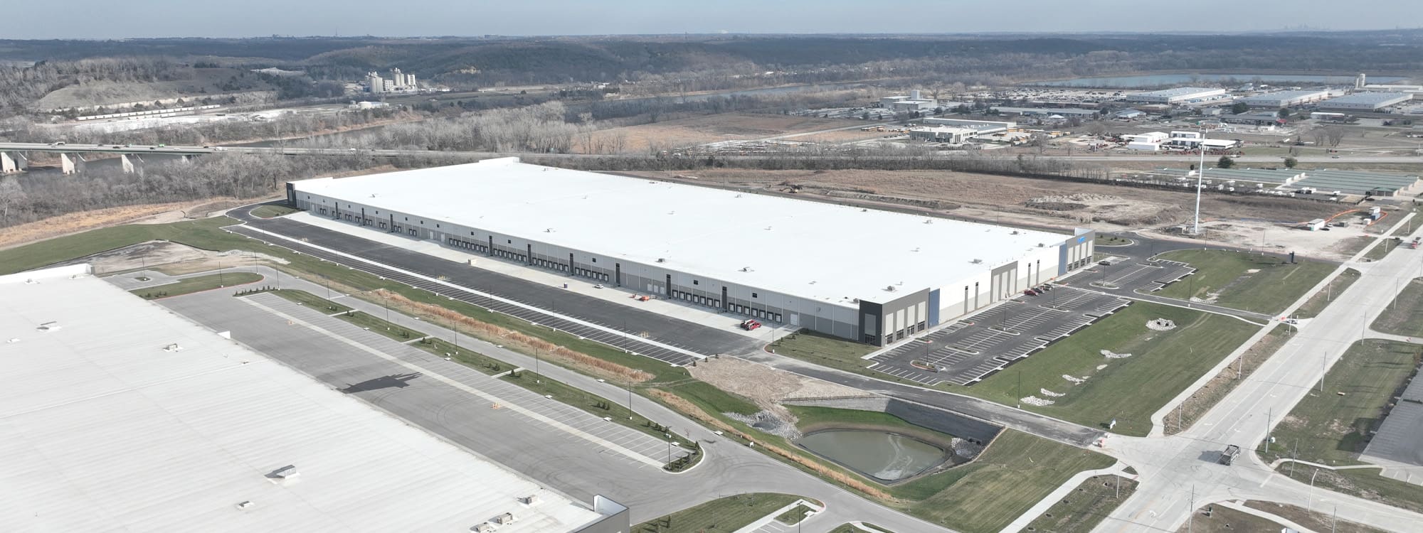 Heartland Logistics Park Building III - 323,851 SF of industrial space available for lease in Shawnee, Kansas